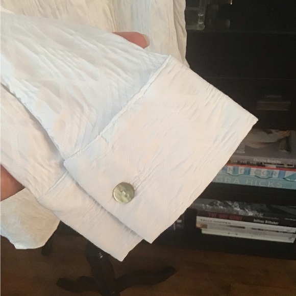 Textured White Blouse from Marla Wynne - Picture 4 of 6